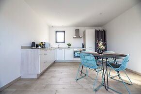 Lecci Stay With Heated Pool