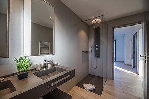 Lecci Stay With Heated Pool