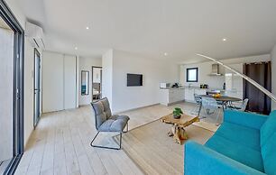 Lecci Stay With Heated Pool