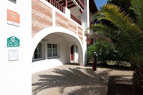 8-person Scenic Landes Forest Apartment