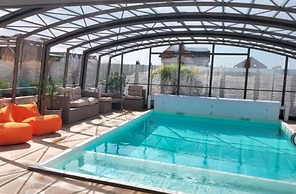 Holiday Homes With Private Garden, Summer Pool