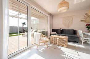 Holiday Homes With Private Garden, Summer Pool