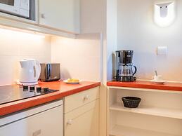 Holiday Stay With Sleeping Alcove