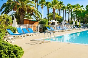 Retreat With Heated Pool