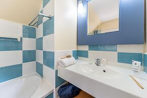 2-bedroom Beach Cottage