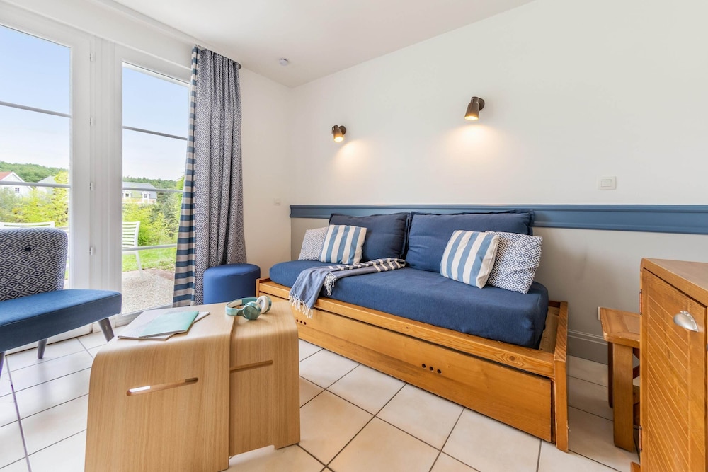 2-bedroom Beach Cottage