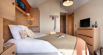 Mountain Side Stay With Sauna