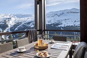 Mountain Side Stay With Sauna
