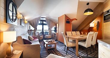 Mountain Side Stay With Sauna