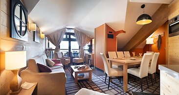 Mountain Side Stay With Sauna