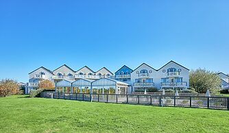 Courseulles Coastal Apartment for 4