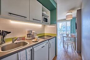 Courseulles Coastal Apartment for 4