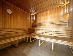 Alps Flat With Heated Pool