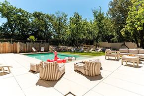 Villa Joy Pool Sauna River Escape