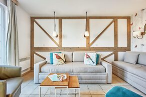 Luxe Normandy Duplex for 8 With Pool