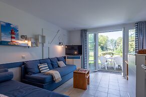 Retreat With Garden or Golf Views