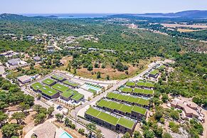 Lecci Villa With Outdoor Pools