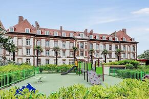 Deauville Duplex for 6 With Terrace