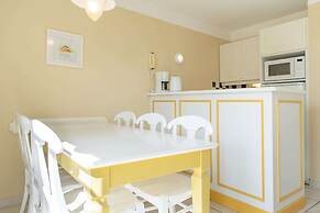 Coast Home With Play Area
