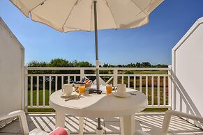 Coast Home With Play Area
