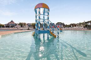Coast Home With Play Area