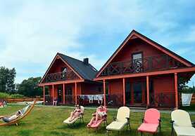 Comfortable Holiday Homes With Swimming Pools