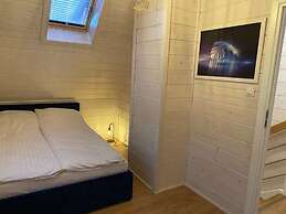 Comfortable Holiday Homes With Swimming Pools