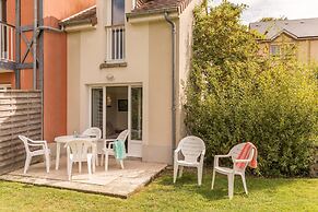 Family Duplex for 4 With Pool