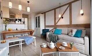 Aesthetic Normandy House for 6 With Pool