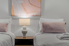 Exclusive Stays - SB Grand