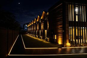 City Bungalow Hotel