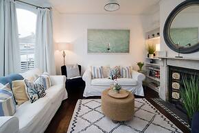 Firefly House Central Cowes
