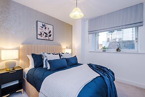 Modern 2BR Apartment Leeds Centre