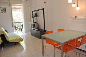 Beachside Flat With Balcony in a Great Area