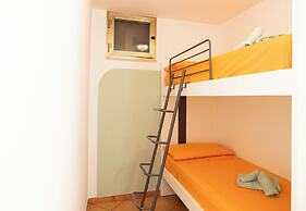 Lilium Gaeta Apartment by Mamo Florence
