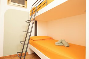 Lilium Gaeta Apartment by Mamo Florence