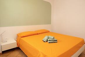 Lilium Gaeta Apartment by Mamo Florence