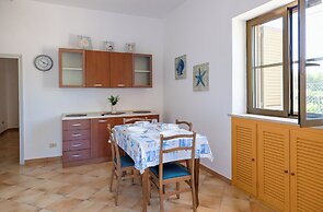 Lilium Ariana Apartment by Mamo Florence