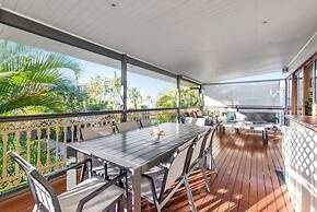 Comfy Character Qldr ~ 3bed House W/parking