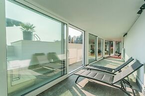 Villa Olivo With Garden & Pool