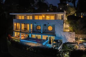 Villa Olivo With Garden & Pool