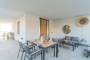 Villa Olivo With Garden & Pool