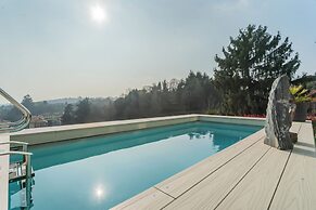 Villa Olivo With Garden & Pool