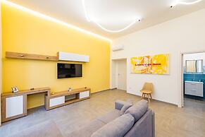 Solaris Suites by Napoliapartments