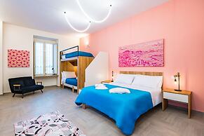 Solaris Suites by Napoliapartments