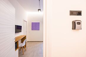 Solaris Suites by Napoliapartments