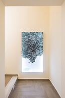 Solaris Suites by Napoliapartments