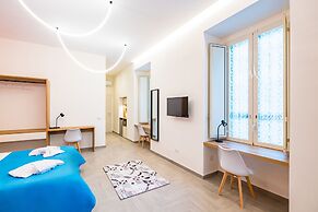 Solaris Suites by Napoliapartments