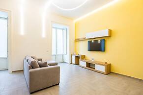 Solaris Suites by Napoliapartments