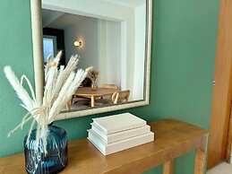 Villa Playa - Beach & Pool Apartments